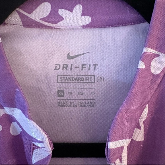 Nike Women’s Purple Floral Sleeveless Breathe Golf Polo - Picture 6 of 8